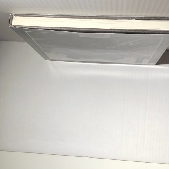 The Black Canoe: Bill Reid and the Spirit of Haida Gwaii Hardcover - Picture 4 of 16